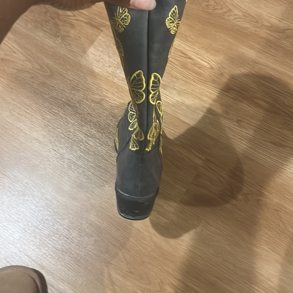 Black yellow western butterfly cowboy boots - Picture 3 of 7